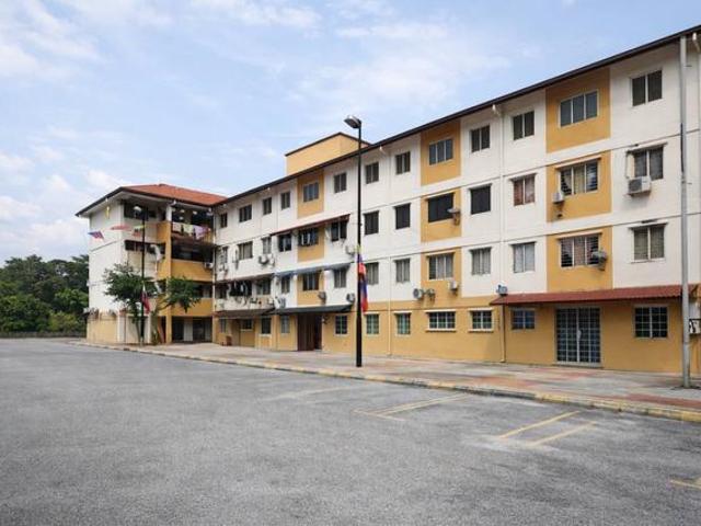 Apartment for sale in Country Heights Damansara, Kuala Lumpur