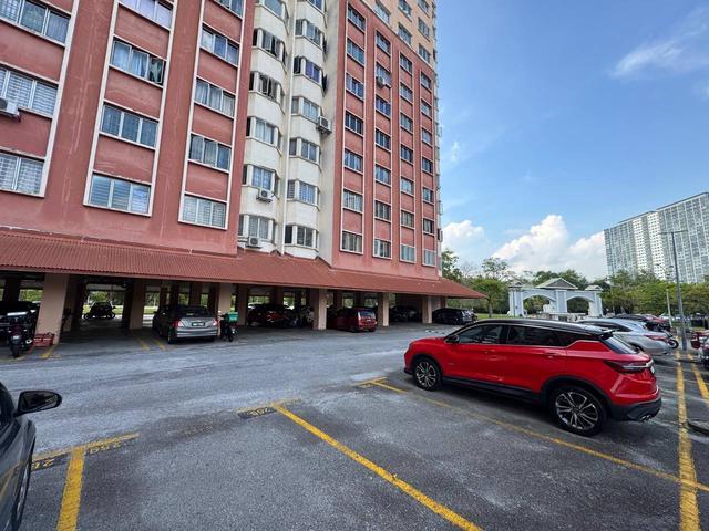 Condominium for sale in Petaling, Subang Jaya