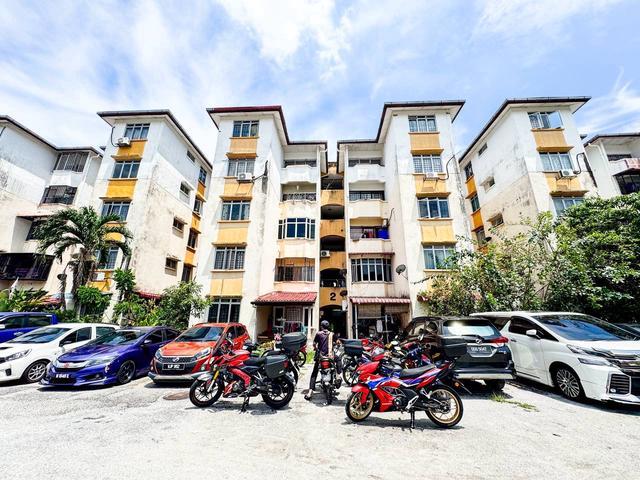 Apartment for sale in Langat, Selangor