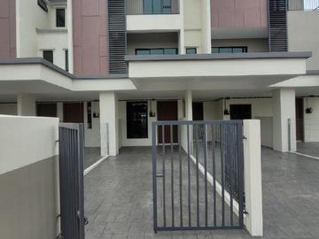 Terraced House for sale in Petaling, Subang Jaya