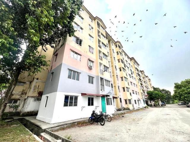 Apartment for sale in Port Klang, Selangor