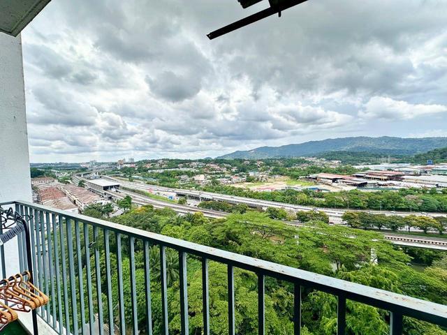 Serviced Residence for sale in Petaling, Damansara Damai