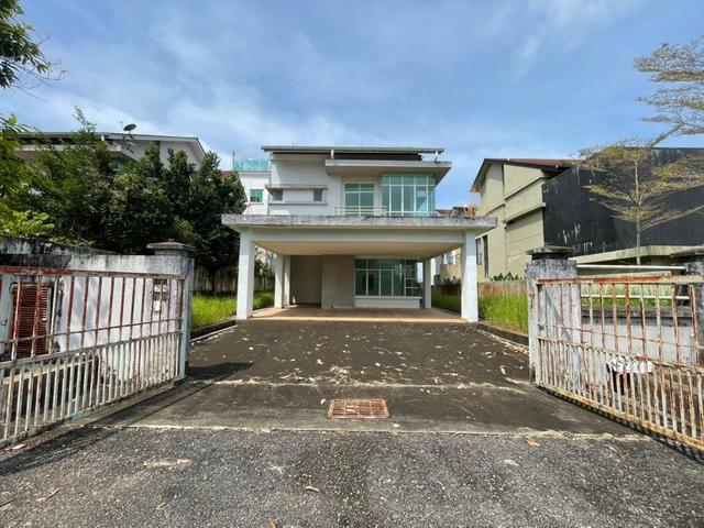 Bungalow for sale in Kuantan, Pahang