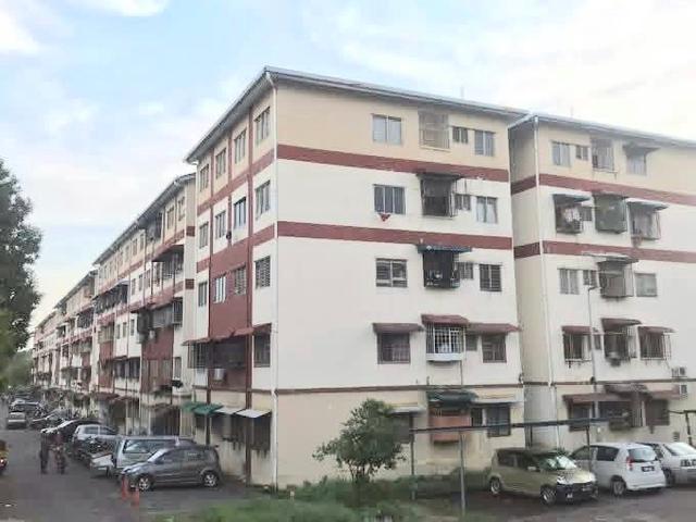 Apartment for sale in Kajang, Langat