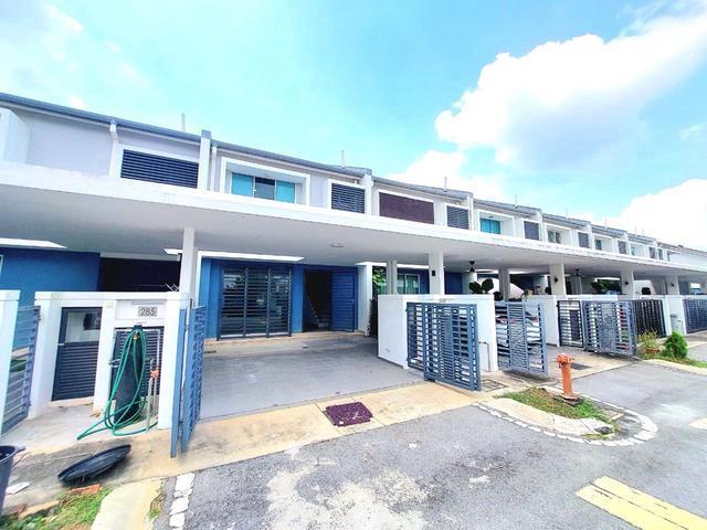 Terraced House for sale in Nilai, Seremban