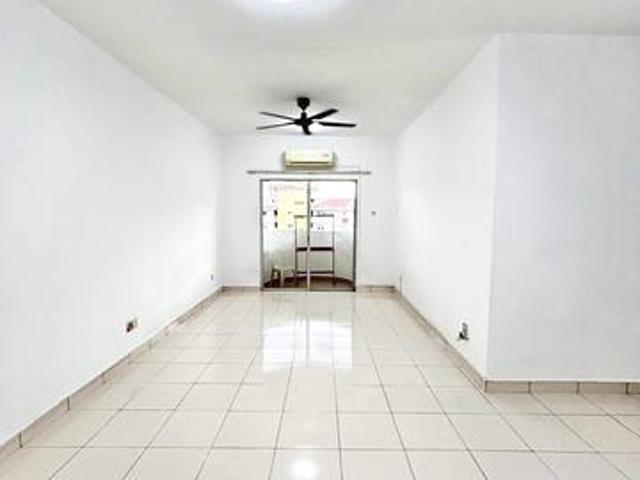 Apartment for sale in Country Heights Damansara, Kuala Lumpur