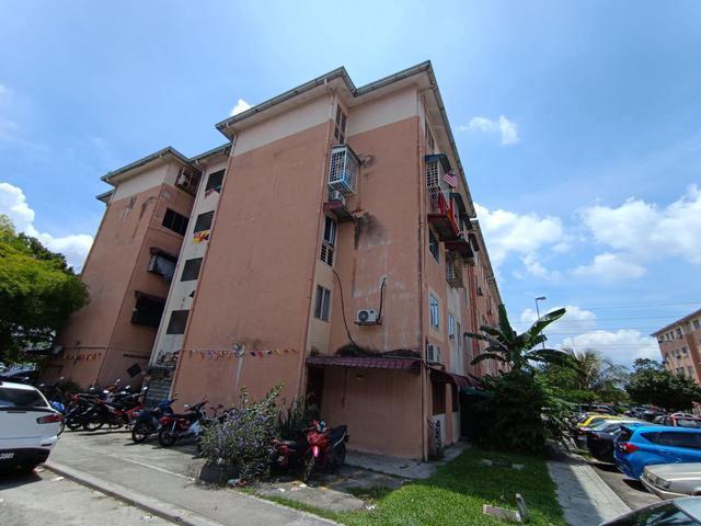 Apartment for sale in Port Klang, Selangor