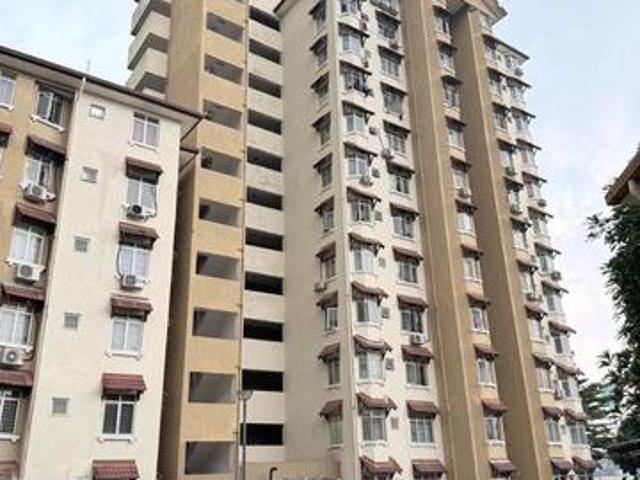 Apartment for sale in Shah Alam, Petaling
