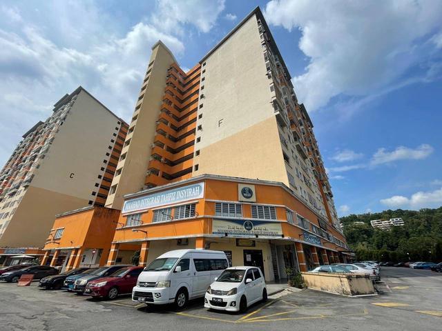 Condominium for sale in Langat, Selangor
