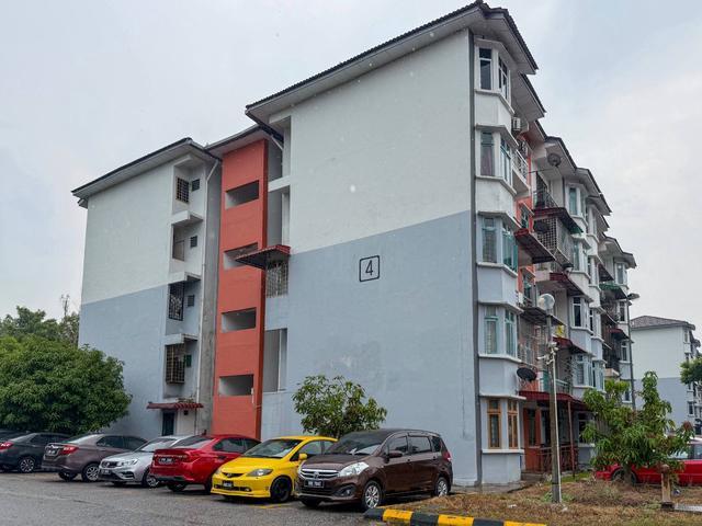 Apartment for sale in Petaling, Subang Jaya