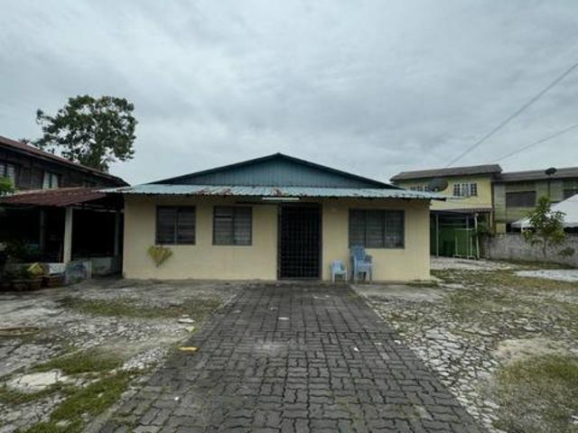 Bungalow for sale in Selayang, Selangor