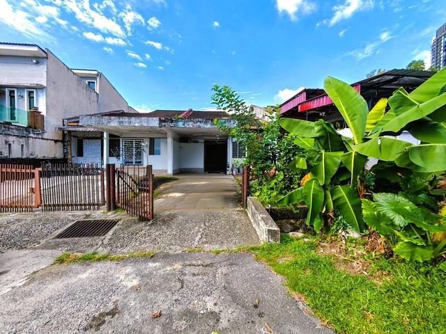 Terraced House for sale in Country Heights Damansara, Kuala Lumpur
