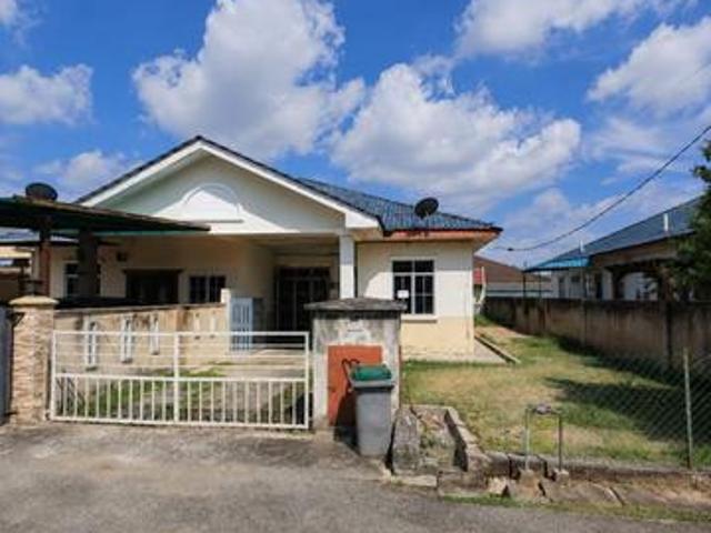 Residential House for sale in Sendayan Village, Negeri Sembilan