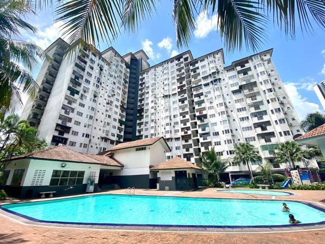 Condominium for sale in Country Heights Damansara, Kuala Lumpur