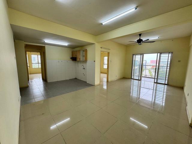 Serviced Residence for sale in Petaling, Alam Impian