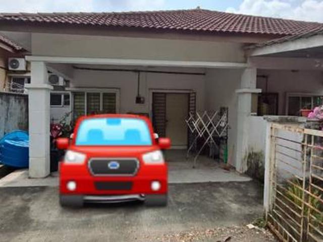 Terraced House for sale in Tanjong Sepat, Selangor