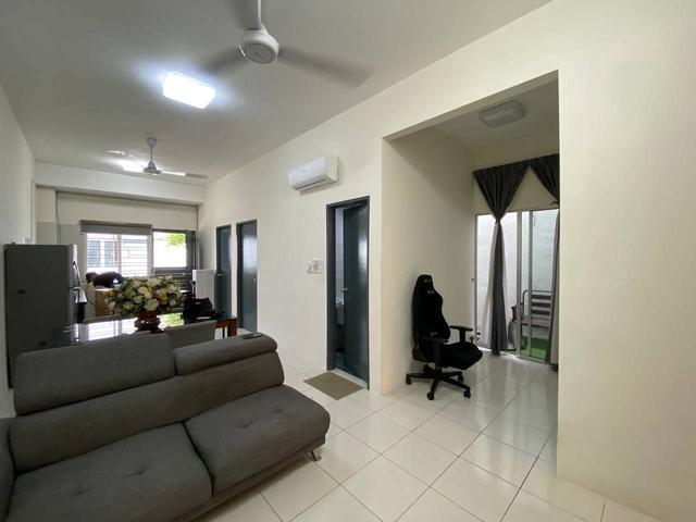 Townhouse for sale in Tanjong Sepat, Selangor