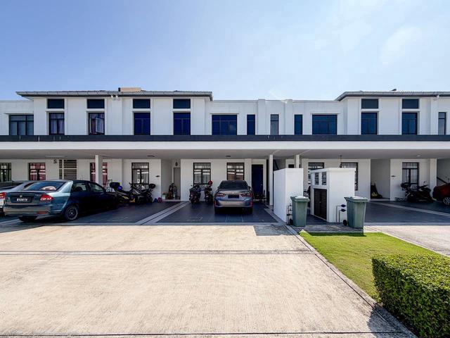 Townhouse for sale in Selangor