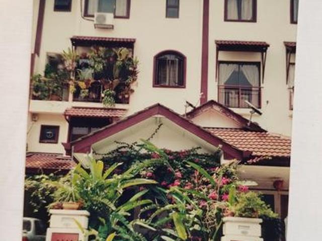Townhouse for sale in Cheras