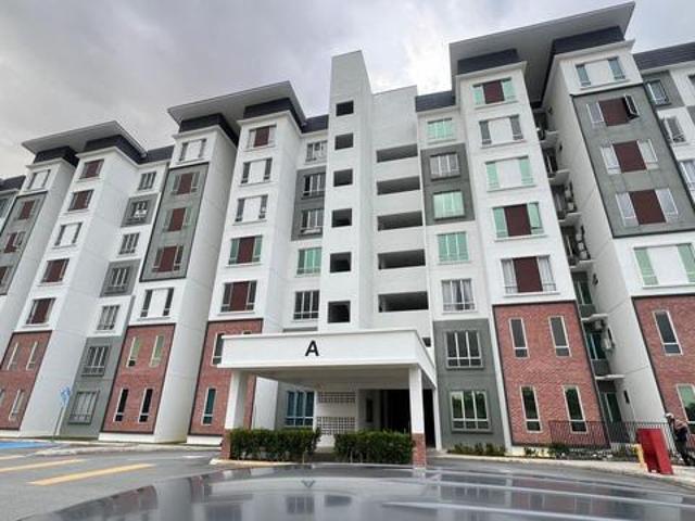 Apartment for sale in Labu Jaya, Negeri Sembilan