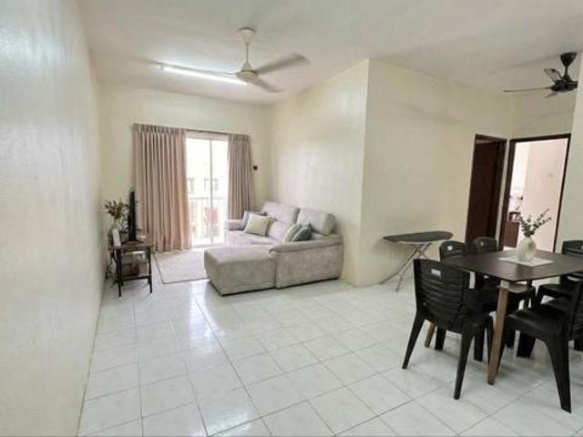 Apartment for sale in Seri Kembangan, Majlis Bandaraya Subang Jaya