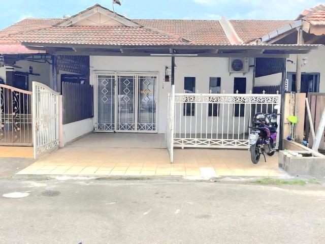 Terraced House for sale in Sepang, Tanjong Sepat