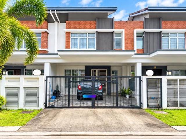 Terraced House for sale in Zon Perindustrian Bebas Telok Panglima Garang, Teluk Panglima Garang