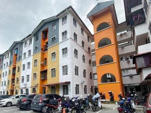 Flat for sale in Sepang, Tanjong Sepat
