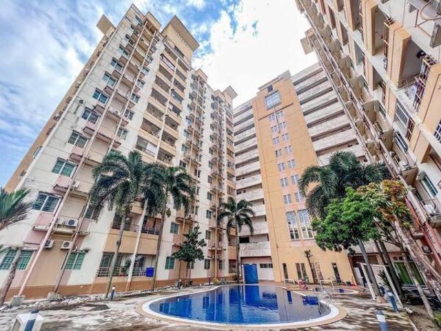 Apartment for sale in Petaling, Subang Jaya