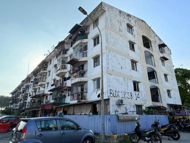 Flat for sale in Petaling, Subang Jaya
