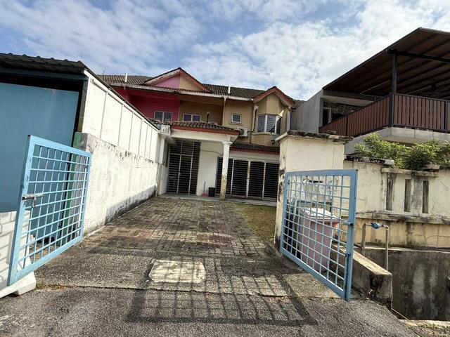 Terraced House for sale in Petaling, Damansara Damai