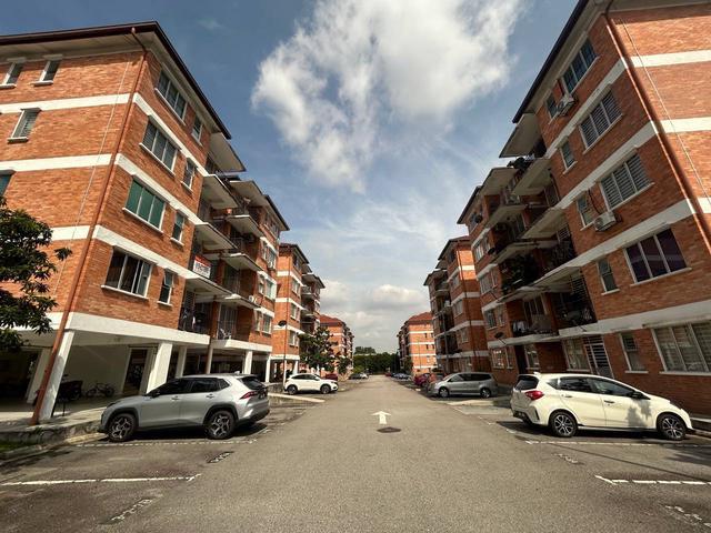 Apartment for sale in Petaling, Alam Impian