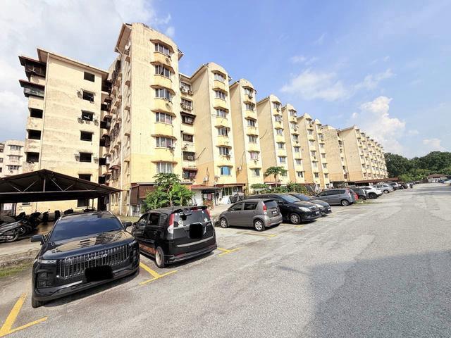 Apartment for sale in Petaling, Alam Impian