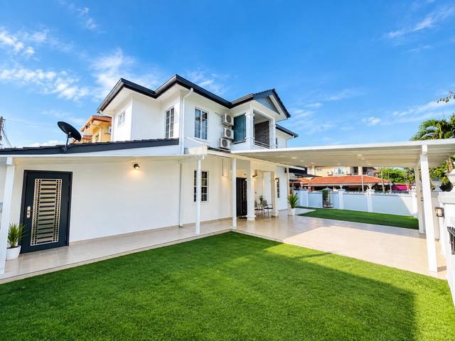 Terraced House for sale in Country Heights Damansara, Kuala Lumpur