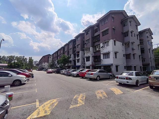 Apartment for sale in Petaling, Subang Jaya