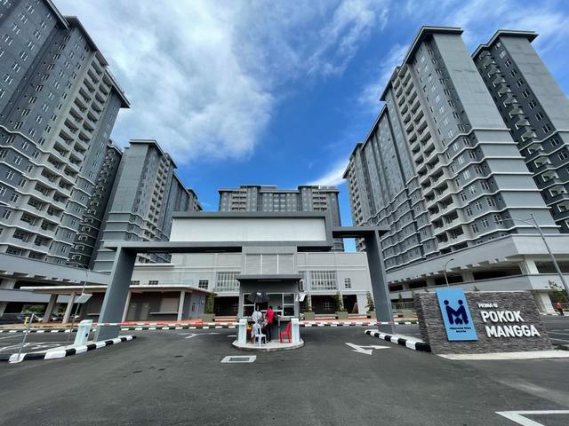 Condominium for sale in Malaka