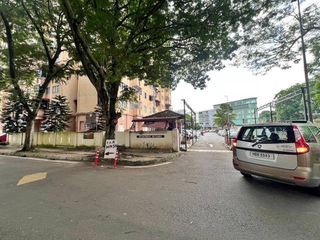 Apartment for sale in Country Heights Damansara, Kuala Lumpur