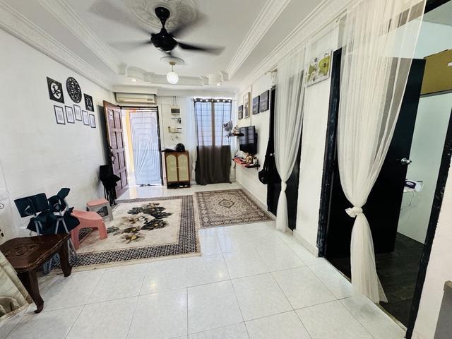 Flat for sale in Country Heights Damansara, Kuala Lumpur