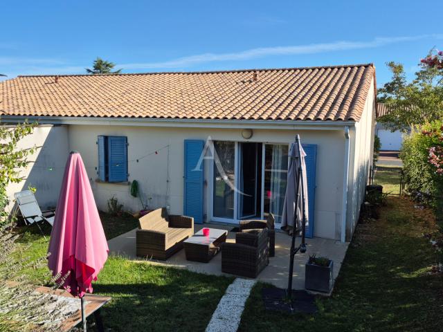 Maison vente à Saint-Jean-d'Angély, Ternant