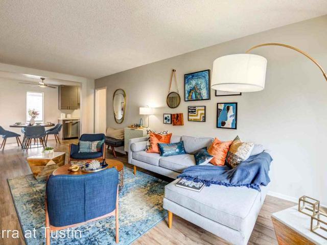 Apartment for rent in Tustin, California