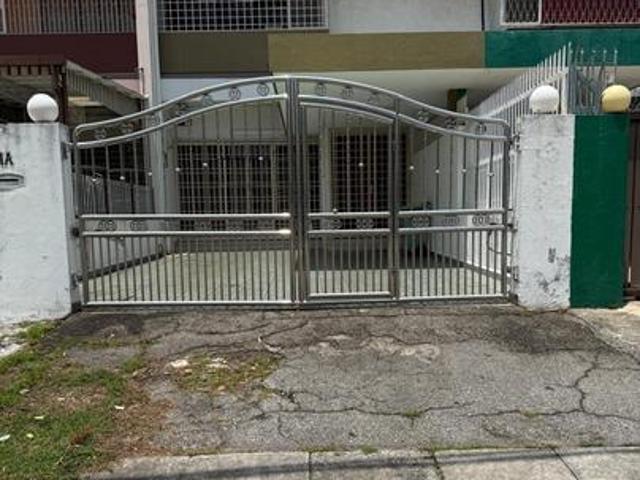 Terraced House for rent in Georgetown, Penang