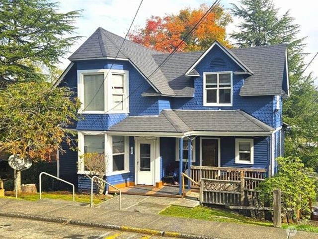 House for sale in Aberdeen, Washington