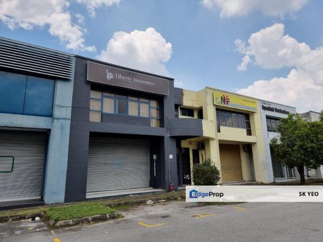 Warehouse for sale in Petaling, Alam Impian