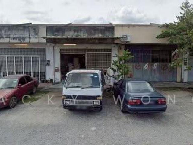 Warehouse for sale in Puchong, Majlis Bandaraya Subang Jaya