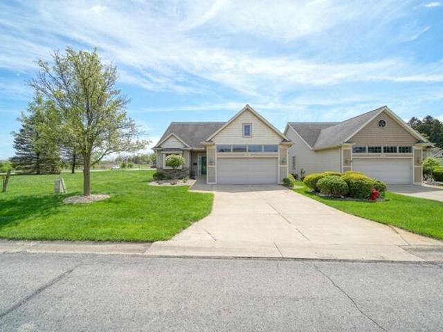 Condo for sale in Jackson