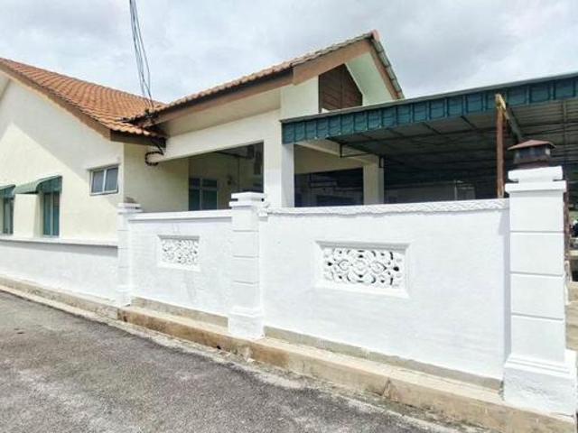 Terraced House for sale in Semabok, Malaka