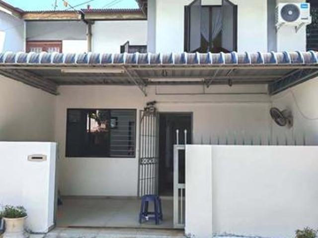 Terraced House for rent in Barat Daya, George Town