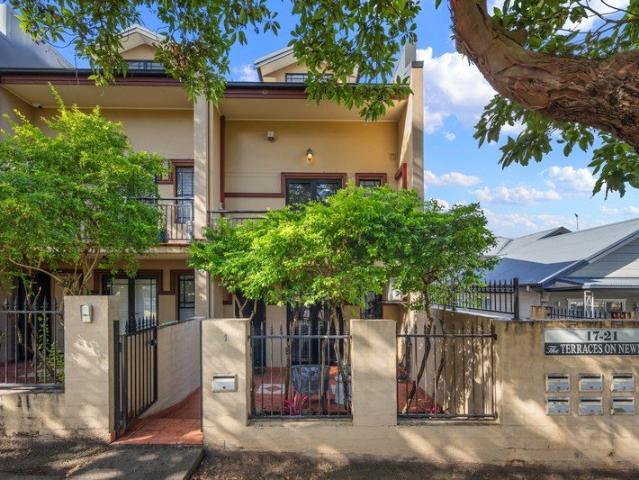 Townhouse for sale in Sydney, New South Wales