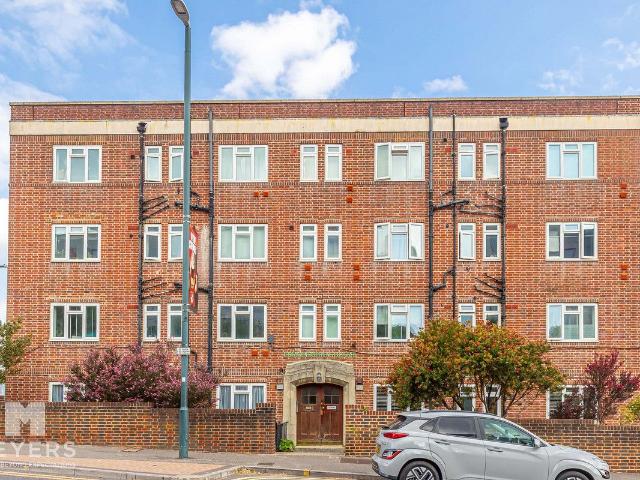 Apartment for rent in West Cliff, Bournemouth