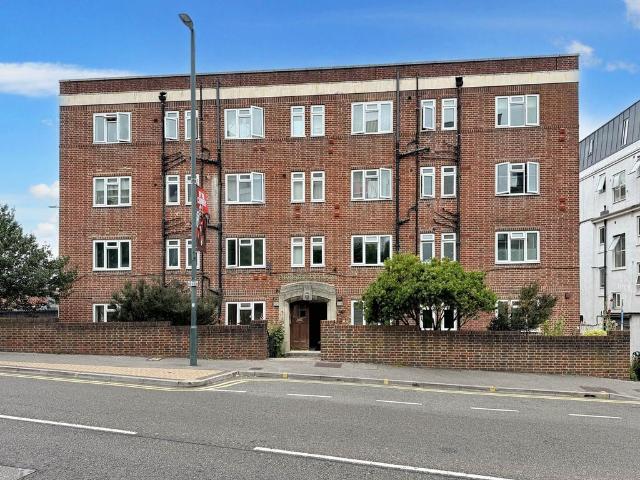 Apartment for rent in West Cliff, Bournemouth